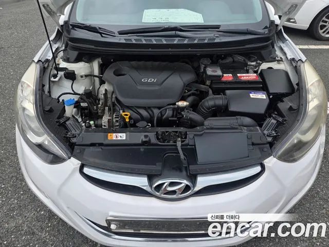 Hyundai Avante 2012 thumb 5