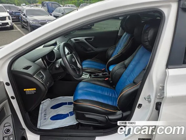 Hyundai Avante 2012 thumb 7