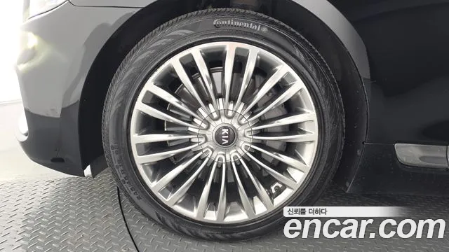 Kia K9 2019 thumb 4
