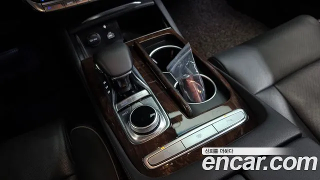 Kia K9 2019 thumb 8