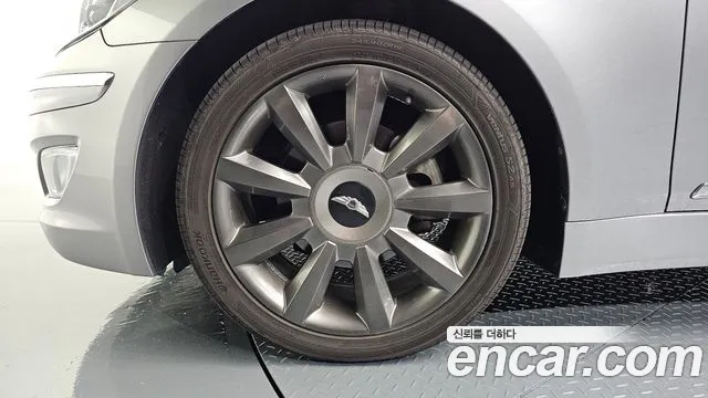 Hyundai Genesis 2013 thumb 5