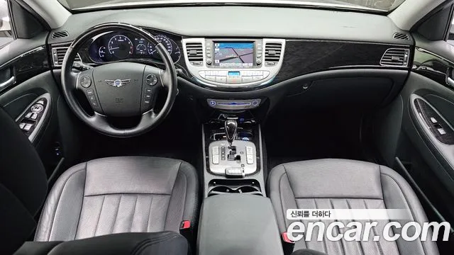Hyundai Genesis 2013 thumb 7