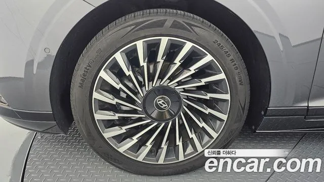 Hyundai Grandeur 2023 thumb 5
