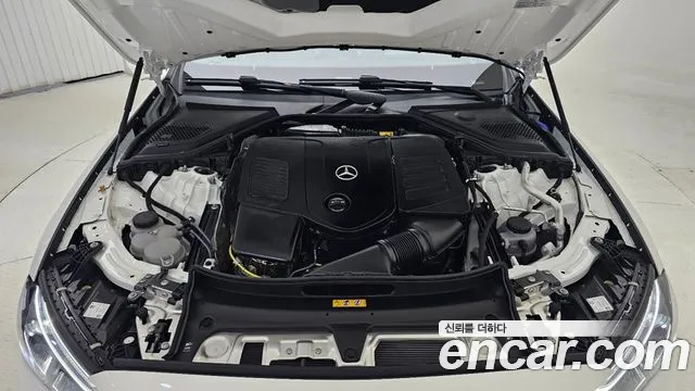 Mercedes-Benz E-Класс 2025 thumb 6