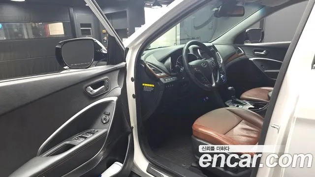 Hyundai Santa Fe 2013 thumb 10