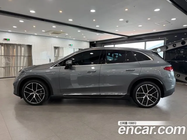Mercedes-Benz EQE 2025 thumb 8
