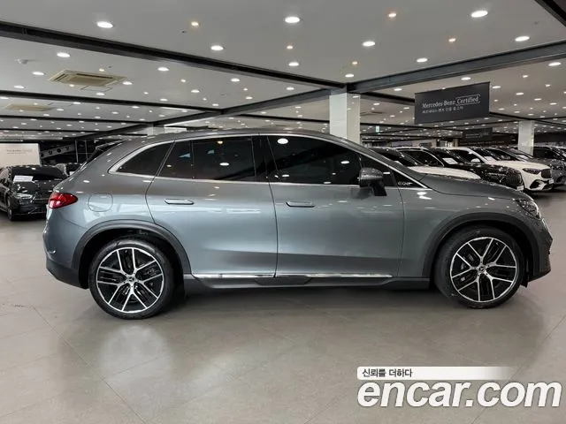 Mercedes-Benz EQE 2025 thumb 9