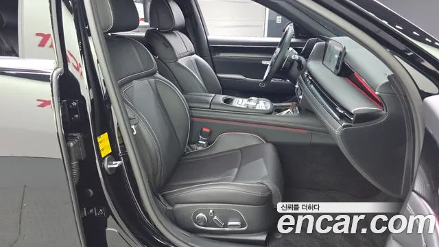 Genesis G90 2024 thumb 11