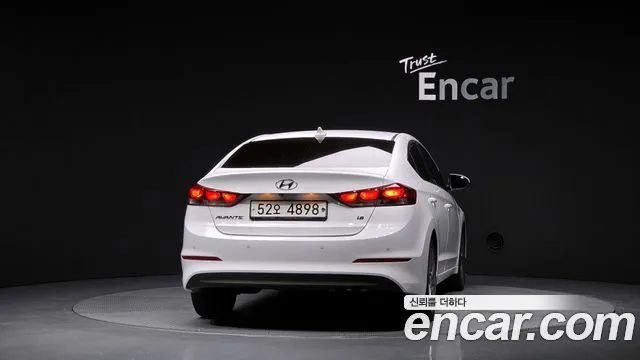 Hyundai Avante 2018 thumb 4
