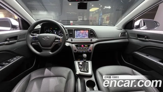 Hyundai Avante 2018 thumb 7