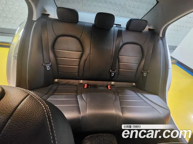 Mercedes-Benz C-Класс 2015 thumb 10