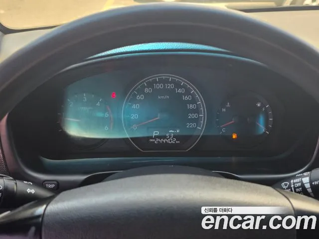 Hyundai Starex 2015 thumb 8