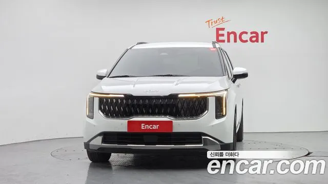 Kia Carnival 2024 thumb 3