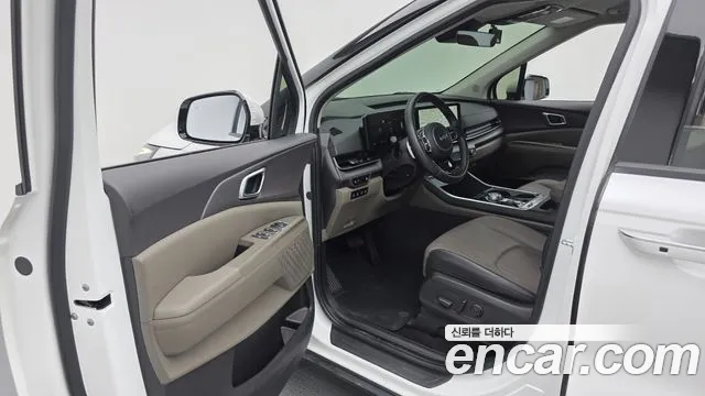 Kia Carnival 2024 thumb 10
