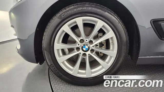 BMW 3 серии Gran Turismo 2015 thumb 5