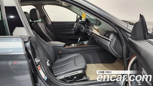 BMW 3 серии Gran Turismo 2015 thumb 11