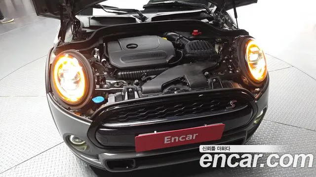 Mini Hatch 2020 thumb 6