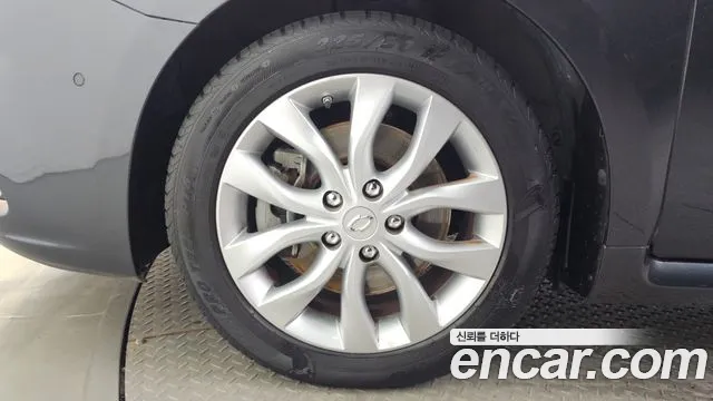 Renault Latitude 2016 thumb 5