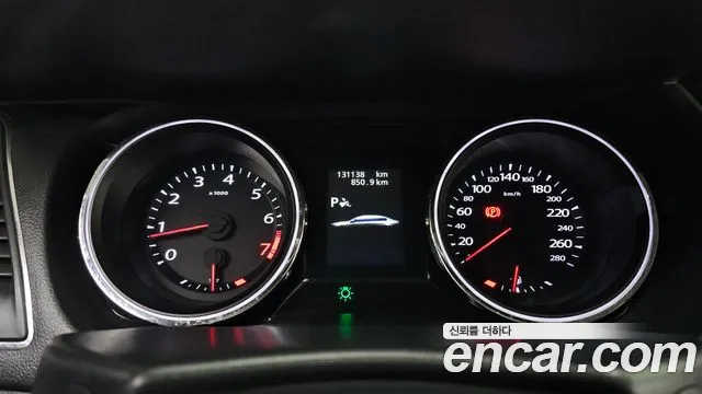 Renault Latitude 2016 thumb 8