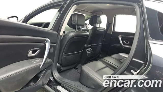 Renault Latitude 2016 thumb 11