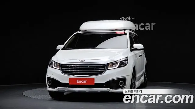 Kia Carnival 2015 thumb 2