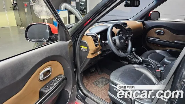 Kia Soul 2014 thumb 10