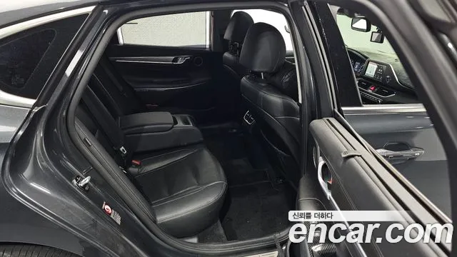 Hyundai Grandeur 2018 thumb 12