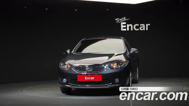Renault Fluence 2013 thumb 3