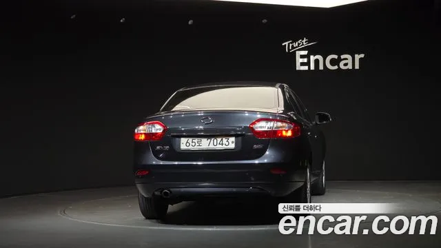 Renault Fluence 2013 thumb 4