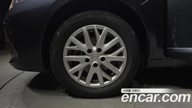 Renault Fluence 2013 thumb 5
