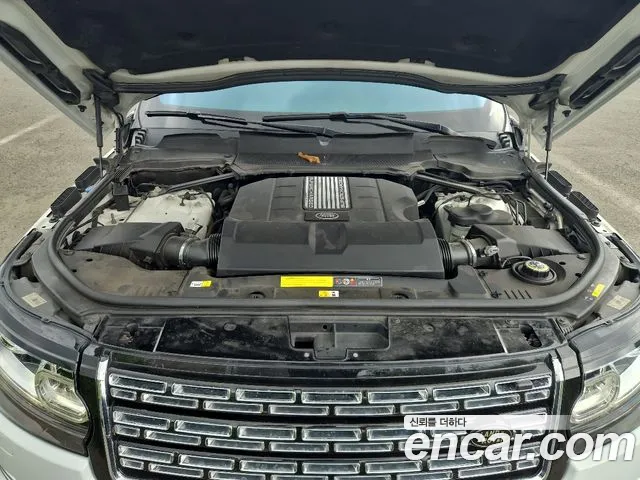 Land Rover Range Rover 2017 thumb 6
