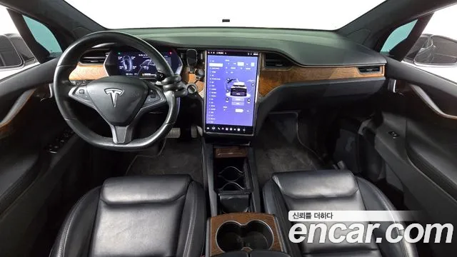 Tesla Model X 2020 thumb 7