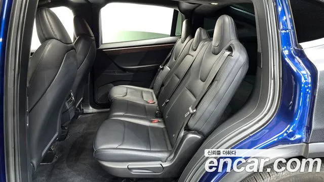 Tesla Model X 2020 thumb 11