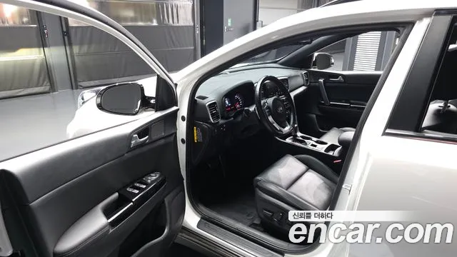 Kia Sportage 2019 thumb 10