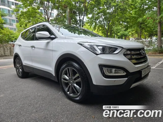 Hyundai Санта Фе 2012 thumb 3