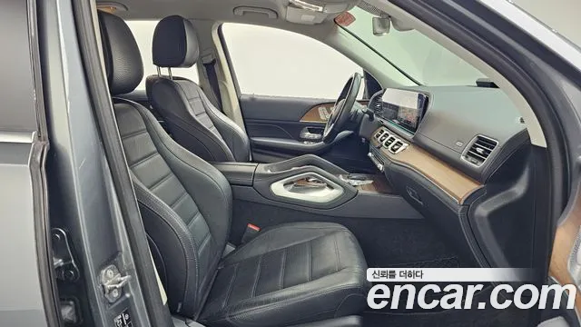 Mercedes-Benz GLE 2019 thumb 10