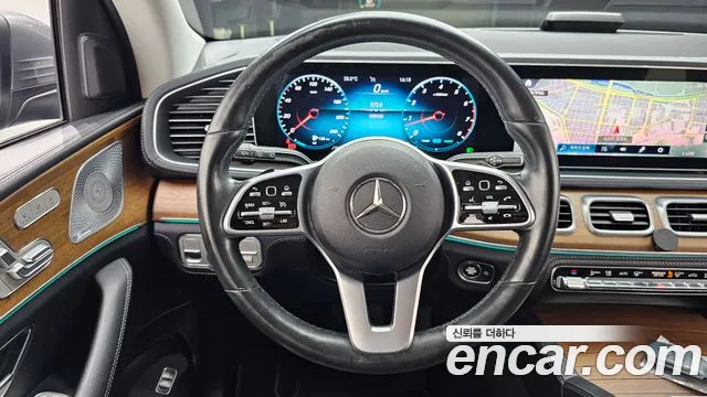 Mercedes-Benz GLE 2019 thumb 12