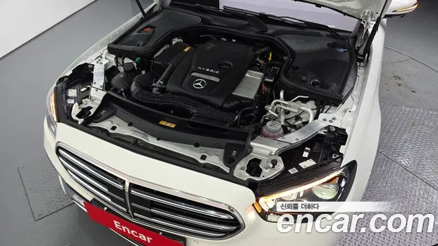 Mercedes-Benz E-Класс 2022 thumb 6