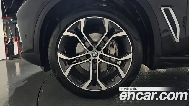 BMW X5 2023 thumb 4
