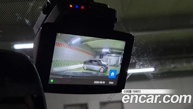BMW 1 серии 2023 thumb 8
