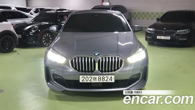 BMW 1 серии 2023 thumb 10