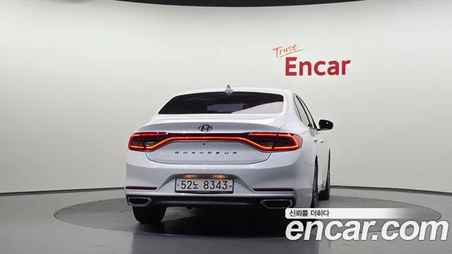 Hyundai Grandeur 2017 thumb 4