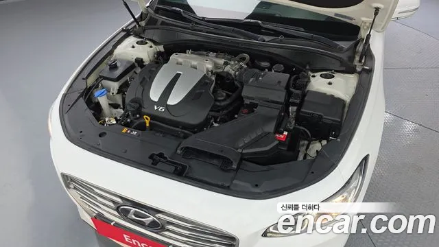 Hyundai Grandeur 2017 thumb 6
