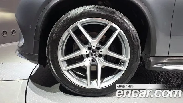 Mercedes-Benz GLE-Класс 2018 thumb 5