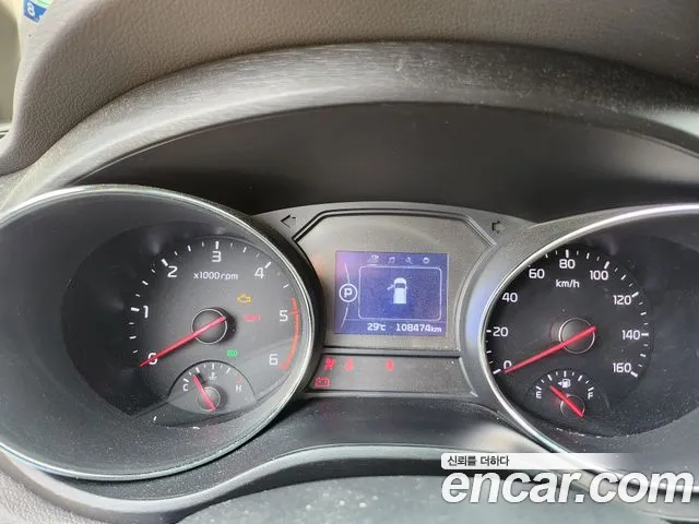 Kia Carnival 2017 thumb 8