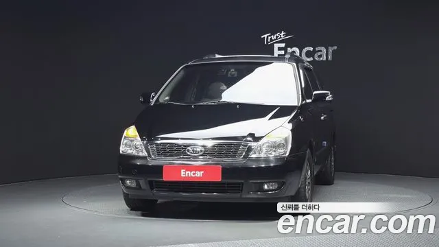 Kia Carnival 2010 thumb 3