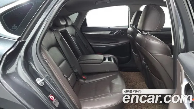 Hyundai Grandeur 2017 thumb 12