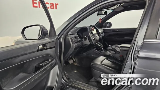 KG_Mobility_Ssangyong Rexton 2019 thumb 9