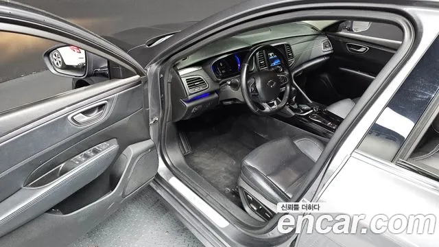 Renault Megane 2016 thumb 11