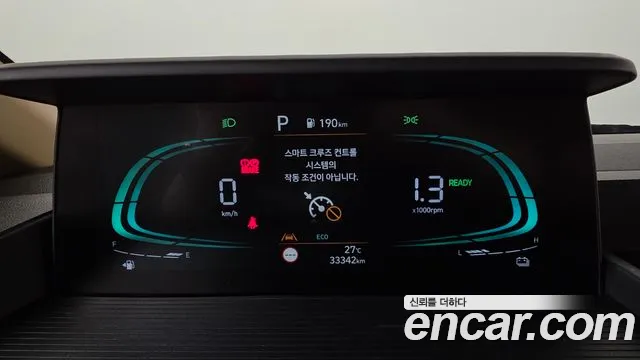 Hyundai Staria 2024 thumb 7